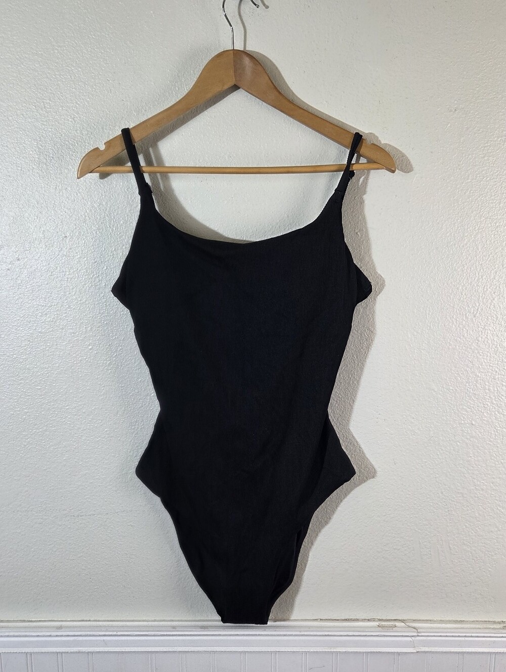 Aerie One Piece Swimsuit Womens Large Black Ribbed Full Coverage Tie Back NWT